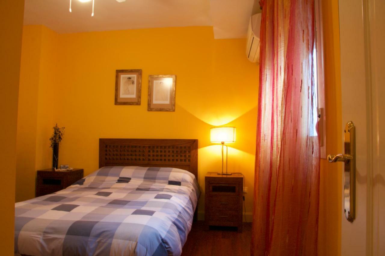 Apartamento San Benito C Севиля Екстериор снимка